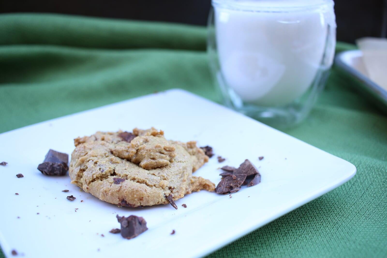 Tahini Cardamom Chocolate Chip Cookies | Vegan, Gluten-Free