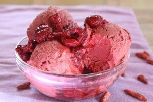 Raw Raspberry Ice Cream by Vivapura.com